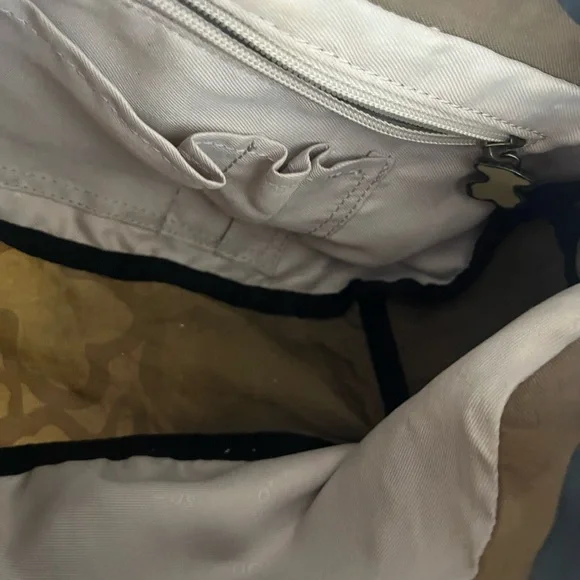 Stylish Tan Tous Crossbody Bag - Picture 7 of 9